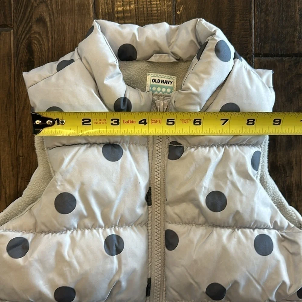 Old Navy Kids Gray Polka Dot Puffer Vest Size 3T